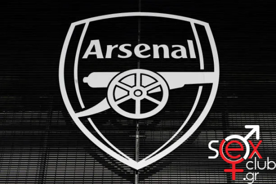 a-general-view-of-the-arsenal-logo.png