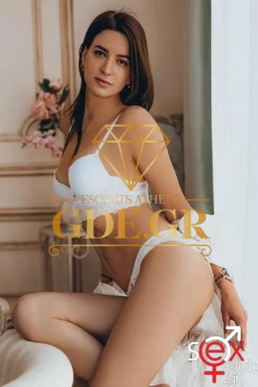 MILENA-SLIM-RUSSIAN-GDE-MODEL-IN-ATHENS-6.jpg