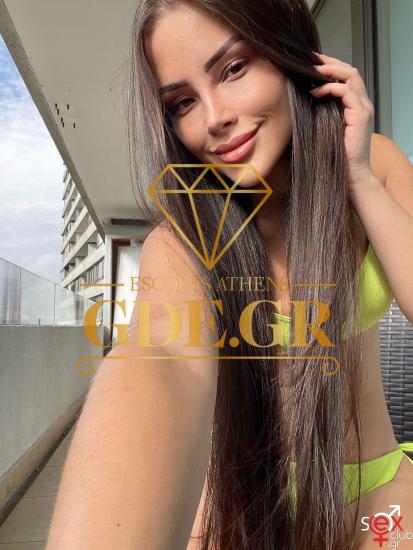 CRYSTAL-SUPER-SEXY-SKINNY-LATIN-GDE-MODEL-IN-ATHENS-1.jpg