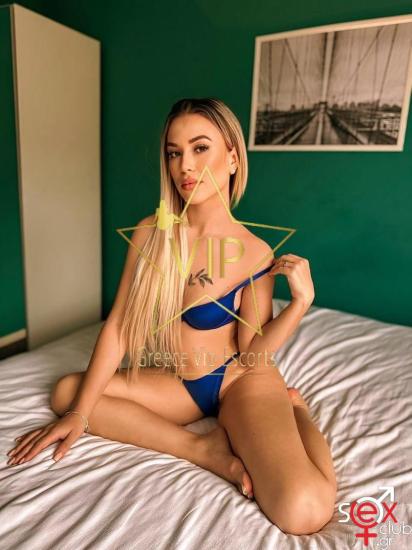 Escort-athens-Carolina-greece-escorts-2.jpg