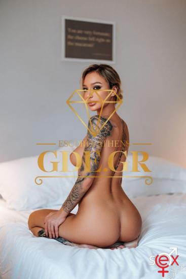 EMMA-SEXY-SLIM-HOT-ROMANIAN-ESCORT-ATHENS-TOURS-3.jpg