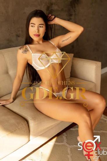 LUNA-SENSUAL-SKINNY-LATIN-GDE-MODEL-IN-ATHENS-9.jpg
