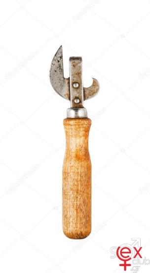 depositphotos_84242944-stock-photo-old-tin-opener.jpg