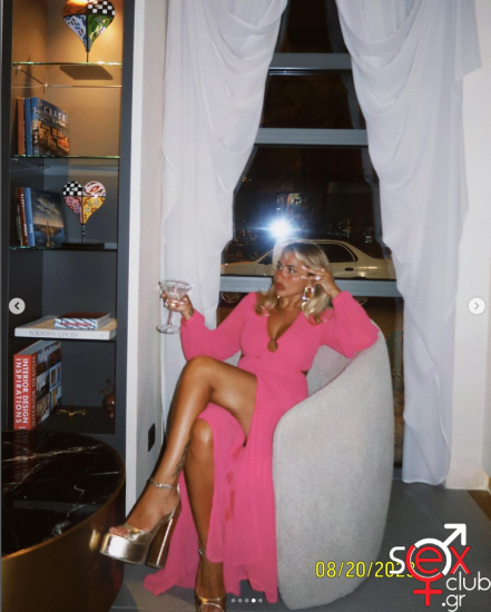 Screenshot 2024-06-19 at 07-32-39 Konnie Metaxa στο Instagram Don’t let the bedbugs bite ?.png