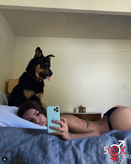 Screenshot 2024-06-23 at 15-54-02 Emily Ratajkowski στο Instagram CITY KINI! All new @inamoratawoman live now.png