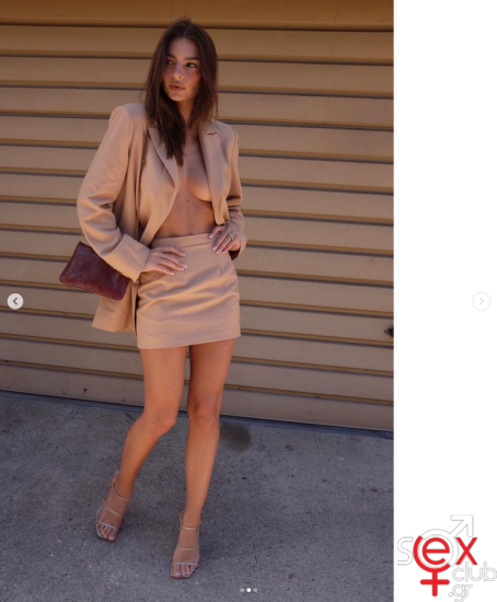 Screenshot 2024-06-30 at 19-46-07 Emily Ratajkowski (@emrata) • Φωτογραφίες και βίντεο στο Instagram.png