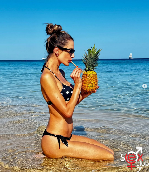 Screenshot 2024-07-07 at 16-11-42 Alessandra Ambrosio (@alessandraambrosio) • Φωτογραφίες και βίντεο στο Instagram.png