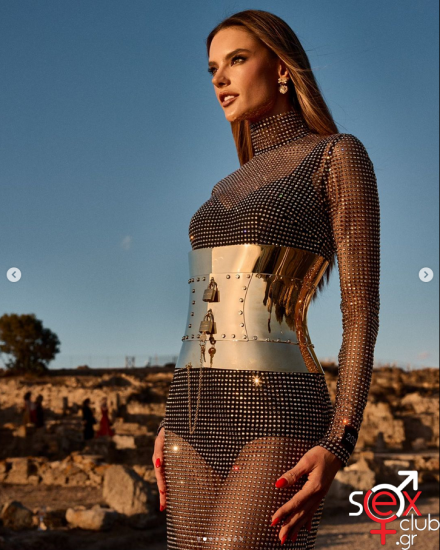 Screenshot 2024-07-07 at 16-13-55 Alessandra Ambrosio (@alessandraambrosio) • Φωτογραφίες και βίντεο στο Instagram.png