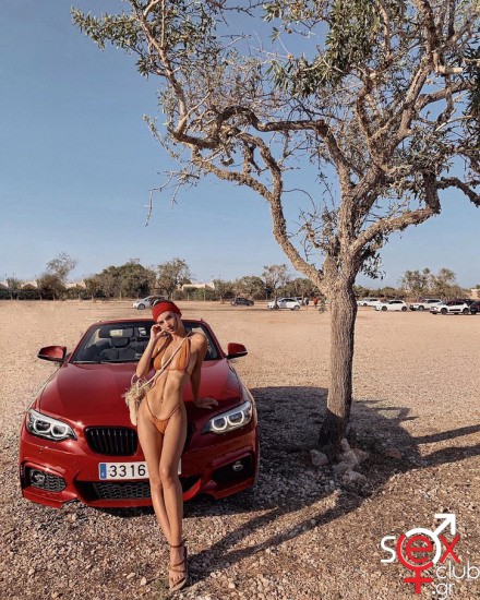 Screenshot 2024-07-07 at 16-58-14 Emily Ratajkowski (@emrata) • Φωτογραφίες και βίντεο στο Instagram.png