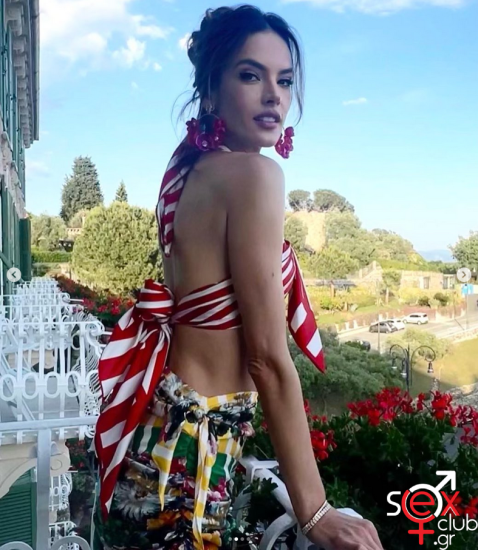 Screenshot 2024-07-14 at 17-47-09 Alessandra Ambrosio (@alessandraambrosio) • Φωτογραφίες και βίντεο στο Instagram.png