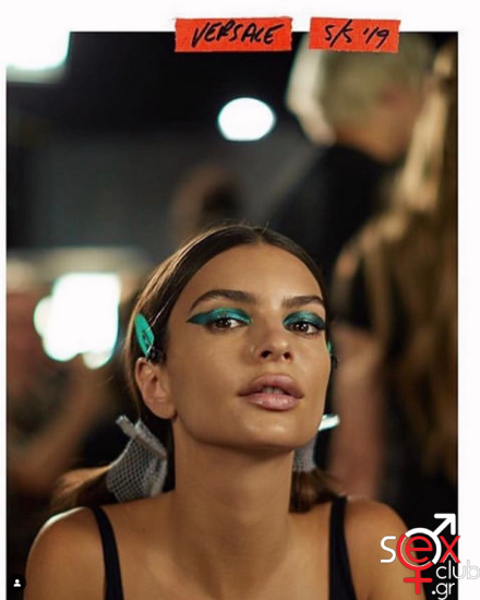 Screenshot 2024-07-14 at 16-38-10 Emily Ratajkowski (@emrata) • Φωτογραφίες και βίντεο στο Instagram.png