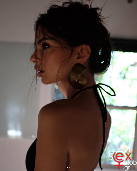 Screenshot 2024-07-14 at 16-43-24 Emily Ratajkowski (@emrata) • Φωτογραφίες και βίντεο στο Instagram.png