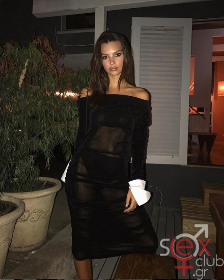 Screenshot 2024-07-21 at 18-32-58 Emily Ratajkowski (@emrata) • Φωτογραφίες και βίντεο στο Instagram.png