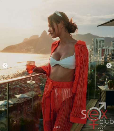 Screenshot 2024-07-21 at 19-09-40 Alessandra Ambrosio (@alessandraambrosio) • Φωτογραφίες και βίντεο στο Instagram.png