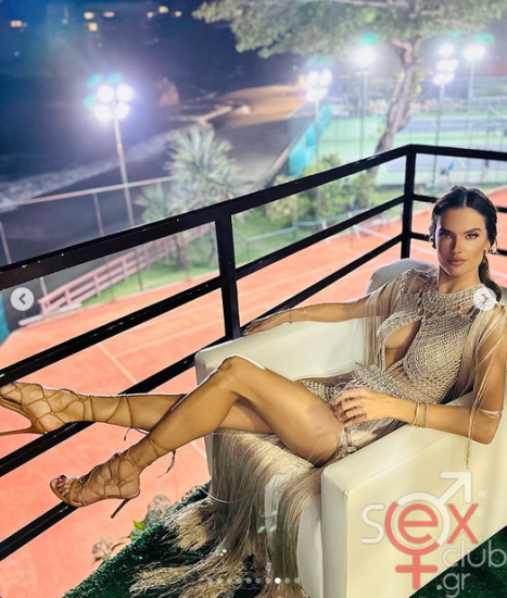 Screenshot 2024-07-21 at 19-14-35 Alessandra Ambrosio (@alessandraambrosio) • Φωτογραφίες και βίντεο στο Instagram.png
