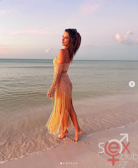 Screenshot 2024-07-21 at 19-17-37 Alessandra Ambrosio (@alessandraambrosio) • Φωτογραφίες και βίντεο στο Instagram.png