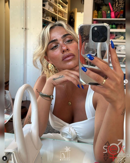 Screenshot 2024-07-28 at 07-18-01 Konnie Metaxa (@kmetaxa) • Φωτογραφίες και βίντεο στο Instagram.png