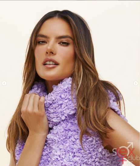 Screenshot 2024-07-28 at 14-05-31 Alessandra Ambrosio (@alessandraambrosio) • Φωτογραφίες και βίντεο στο Instagram.png