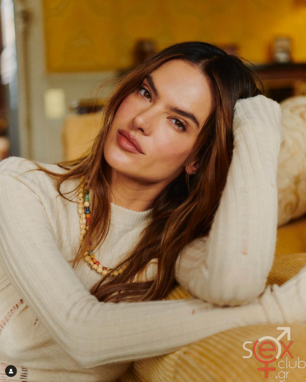Screenshot 2024-07-28 at 14-07-23 Alessandra Ambrosio (@alessandraambrosio) • Φωτογραφίες και βίντεο στο Instagram.png