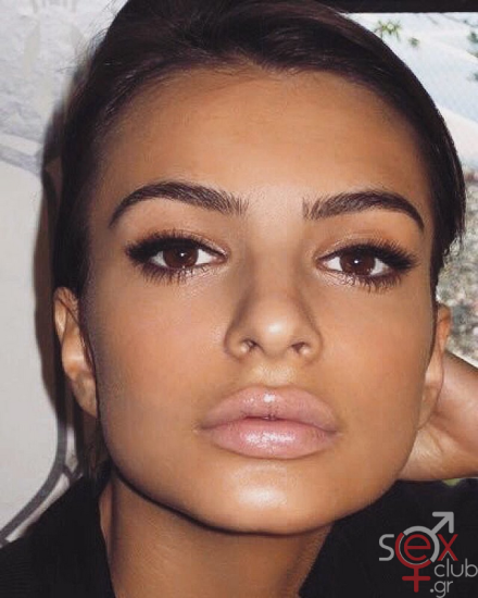 Screenshot 2024-07-27 at 20-02-00 Emily Ratajkowski (@emrata) • Φωτογραφίες και βίντεο στο Instagram.png