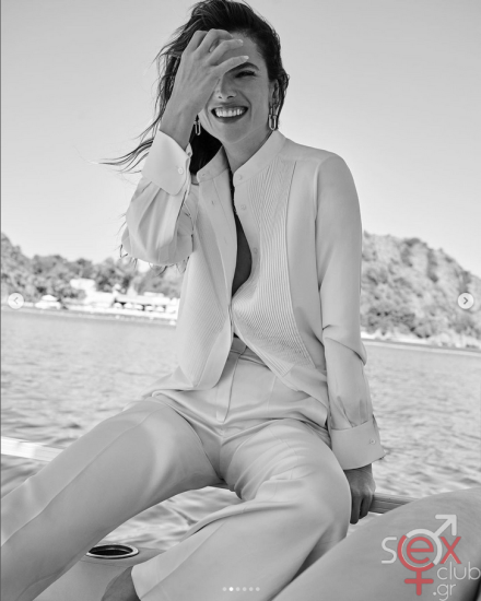 Screenshot 2024-07-28 at 14-23-11 Alessandra Ambrosio (@alessandraambrosio) • Φωτογραφίες και βίντεο στο Instagram.png