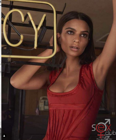 Screenshot 2024-07-27 at 21-12-21 Emily Ratajkowski (@emrata) • Φωτογραφίες και βίντεο στο Instagram.png