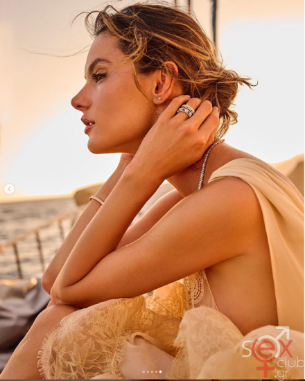 Screenshot 2024-07-28 at 18-10-31 Alessandra Ambrosio (@alessandraambrosio) • Φωτογραφίες και βίντεο στο Instagram.png