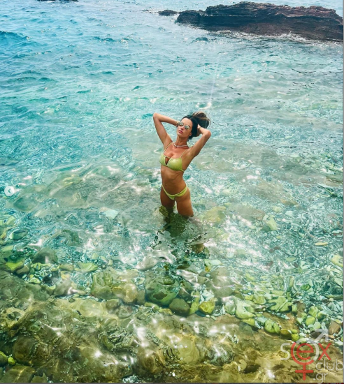 Screenshot 2024-07-28 at 18-12-51 Alessandra Ambrosio (@alessandraambrosio) • Φωτογραφίες και βίντεο στο Instagram.png