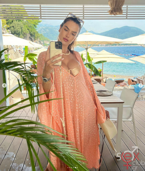 Screenshot 2024-07-28 at 18-27-22 Alessandra Ambrosio (@alessandraambrosio) • Φωτογραφίες και βίντεο στο Instagram.png