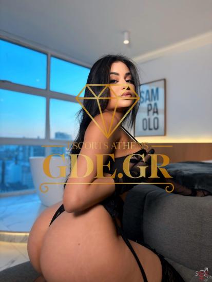 LAURA-SENSUAL-CURVY-LATIN-GDE-ATHENS-CALL-GIRL-9-scaled.jpg
