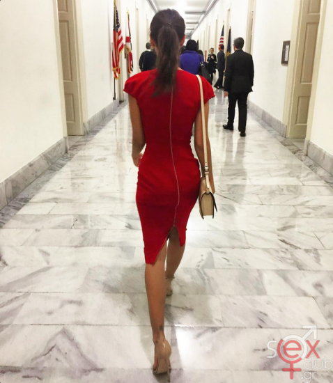 Screenshot 2024-07-27 at 21-37-01 Emily Ratajkowski (@emrata) • Φωτογραφίες και βίντεο στο Instagram.png