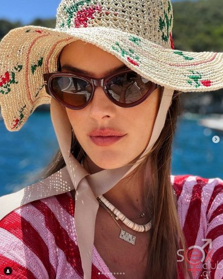 Screenshot 2024-07-28 at 18-30-03 Alessandra Ambrosio (@alessandraambrosio) • Φωτογραφίες και βίντεο στο Instagram.png