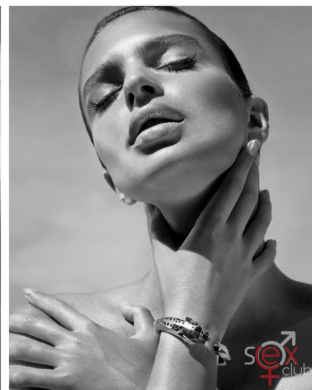 Screenshot 2024-07-27 at 21-41-20 Emily Ratajkowski (@emrata) • Φωτογραφίες και βίντεο στο Instagram.png