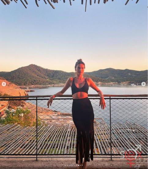 Screenshot 2024-07-28 at 18-38-26 Alessandra Ambrosio (@alessandraambrosio) • Φωτογραφίες και βίντεο στο Instagram.png