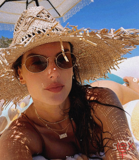 Screenshot 2024-07-28 at 18-39-00 Alessandra Ambrosio (@alessandraambrosio) • Φωτογραφίες και βίντεο στο Instagram.png