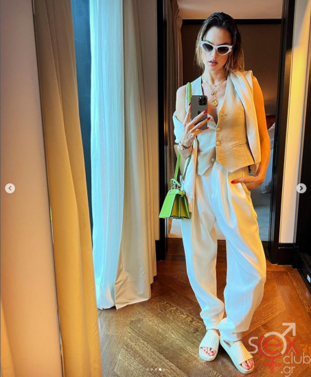Screenshot 2024-07-28 at 21-24-44 Alessandra Ambrosio (@alessandraambrosio) • Φωτογραφίες και βίντεο στο Instagram.png