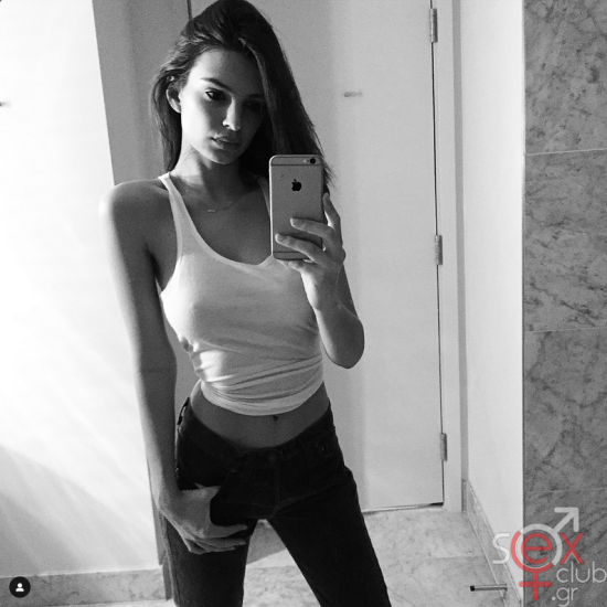 Screenshot 2024-07-27 at 22-27-21 Emily Ratajkowski (@emrata) • Φωτογραφίες και βίντεο στο Instagram.png