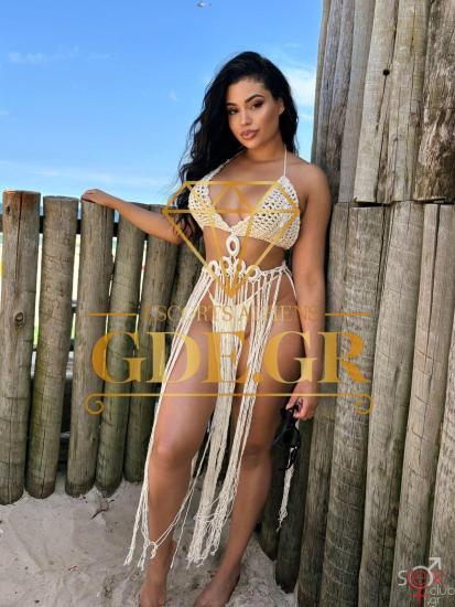 LAURA-SENSUAL-CURVY-LATIN-GDE-ATHENS-CALL-GIRL-9-1.jpg