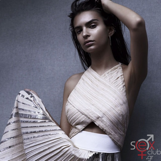Screenshot 2024-07-27 at 22-36-57 Emily Ratajkowski (@emrata) • Φωτογραφίες και βίντεο στο Instagram.png