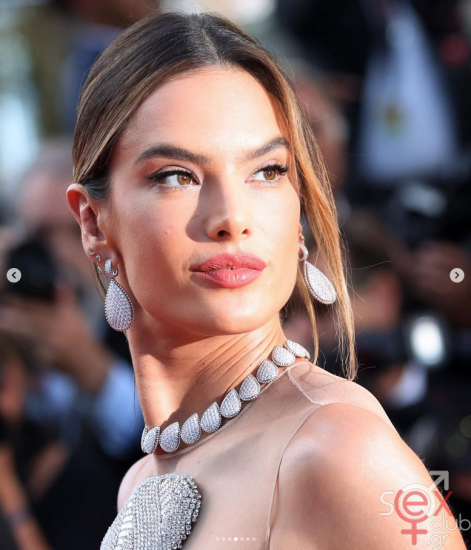 Screenshot 2024-08-04 at 16-25-16 Alessandra Ambrosio (@alessandraambrosio) • Φωτογραφίες και βίντεο στο Instagram.png