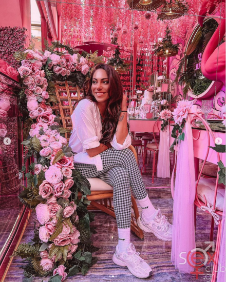 Screenshot 2024-08-22 at 23-01-01 Evridiki Valavani (@evridiki_valavani) • Φωτογραφίες και βίντεο στο Instagram.png