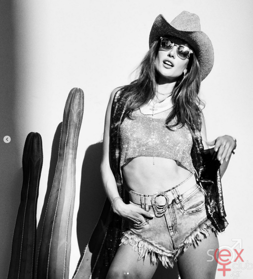 Screenshot 2024-08-04 at 17-51-24 Alessandra Ambrosio (@alessandraambrosio) • Φωτογραφίες και βίντεο στο Instagram.png