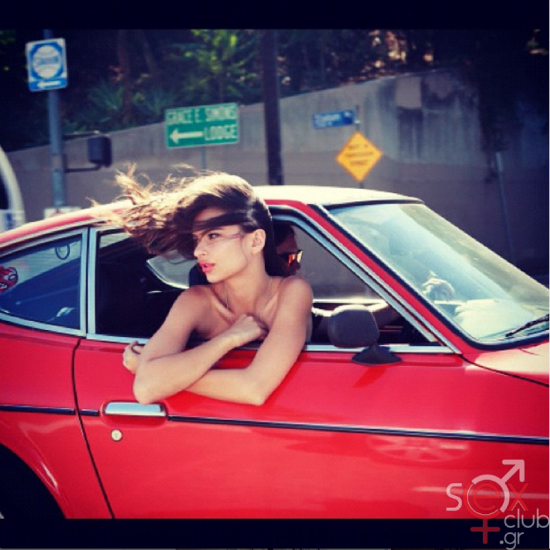 Screenshot 2024-07-27 at 22-46-28 Emily Ratajkowski (@emrata) • Φωτογραφίες και βίντεο στο Instagram.png