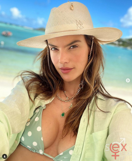 Screenshot 2024-08-04 at 18-24-12 Alessandra Ambrosio (@alessandraambrosio) • Φωτογραφίες και βίντεο στο Instagram.png