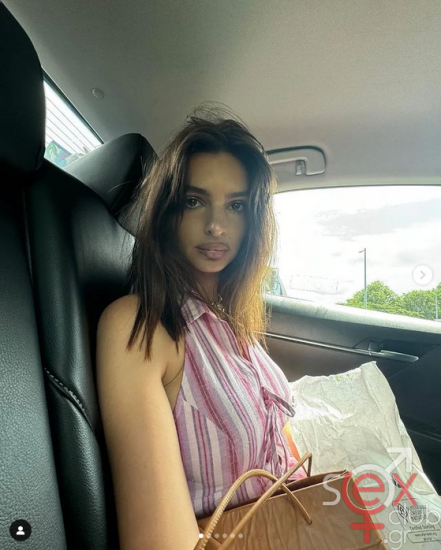 Screenshot 2024-08-12 at 21-00-37 Emily Ratajkowski (@emrata) • Φωτογραφίες και βίντεο στο Instagram.png