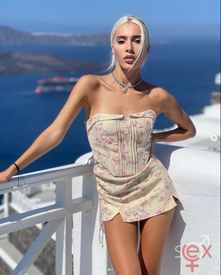 Screenshot 2024-09-22 at 18-44-55 Athena (@athina_xrisantidou) • Φωτογραφίες και βίντεο στο Instagram.png