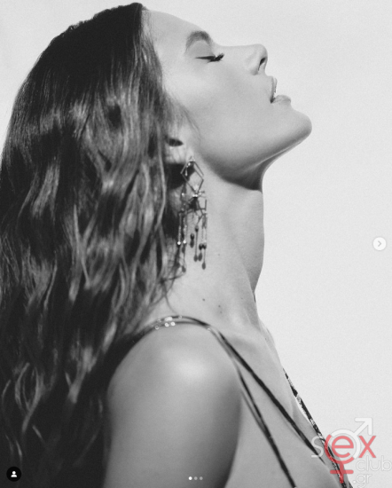 Screenshot 2024-08-04 at 18-41-41 Alessandra Ambrosio (@alessandraambrosio) • Φωτογραφίες και βίντεο στο Instagram.png
