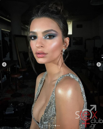 Screenshot 2024-08-12 at 22-01-27 Emily Ratajkowski (@emrata) • Φωτογραφίες και βίντεο στο Instagram.png