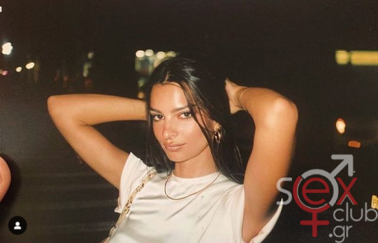 Screenshot 2024-08-12 at 22-01-52 Emily Ratajkowski (@emrata) • Φωτογραφίες και βίντεο στο Instagram.png