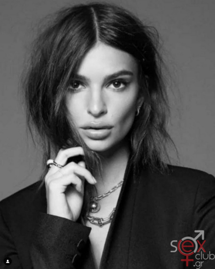 Screenshot 2024-08-12 at 22-23-48 Emily Ratajkowski (@emrata) • Φωτογραφίες και βίντεο στο Instagram.png